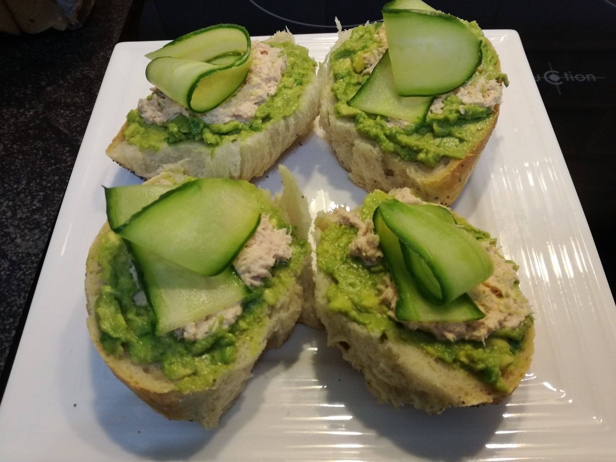 Sandwich avocat / thon